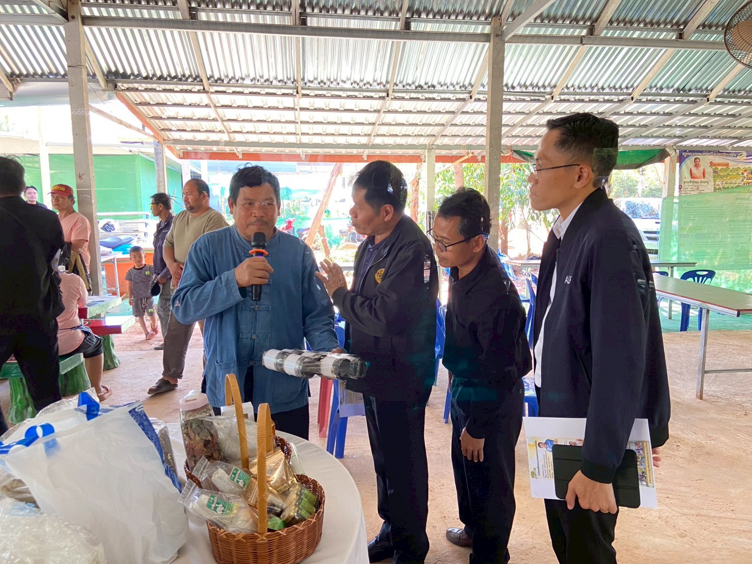 title - นายกฤตวิทย์ พิมพ์ทองงาม ผู้ตรวจราชการกรม สำนักงานการปฏิรูปที่ดินเพื่อเกษตรกรรม เข้าร่วมประชุมตรวจติดตามความก้าวหน้าผลการดำเนินงานตามแผนการตรวจราชการ ประจำปีงบประมาณ พ.ศ. 2569 รอบที่ 1 ส.ป.ก.บึงกาฬ